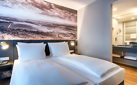 Hotel Empire Suites